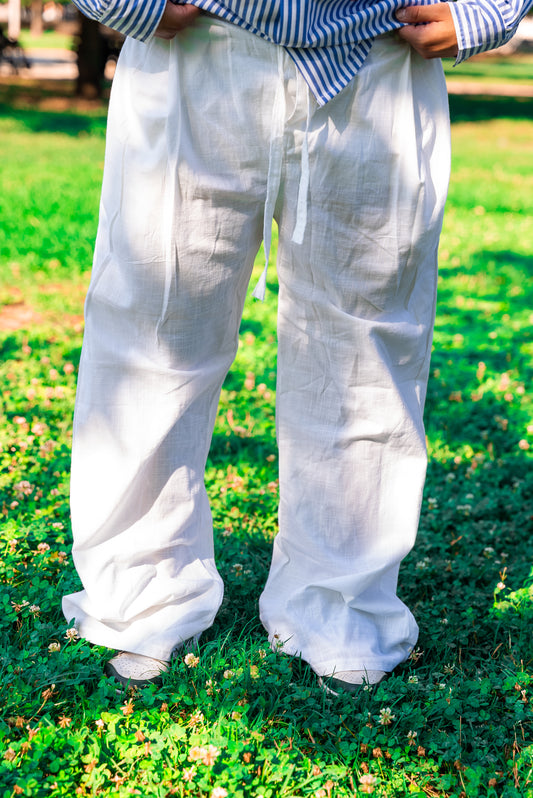 LOOSE FIT WHITE PANT