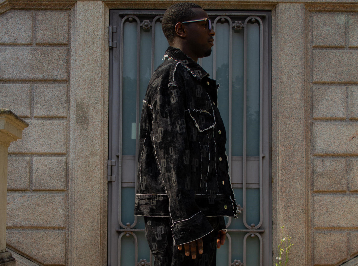 BOXY FIT DENIM JACKET